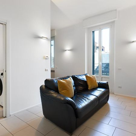 Appartement Nam House & Posto Auto à Milan Extérieur photo